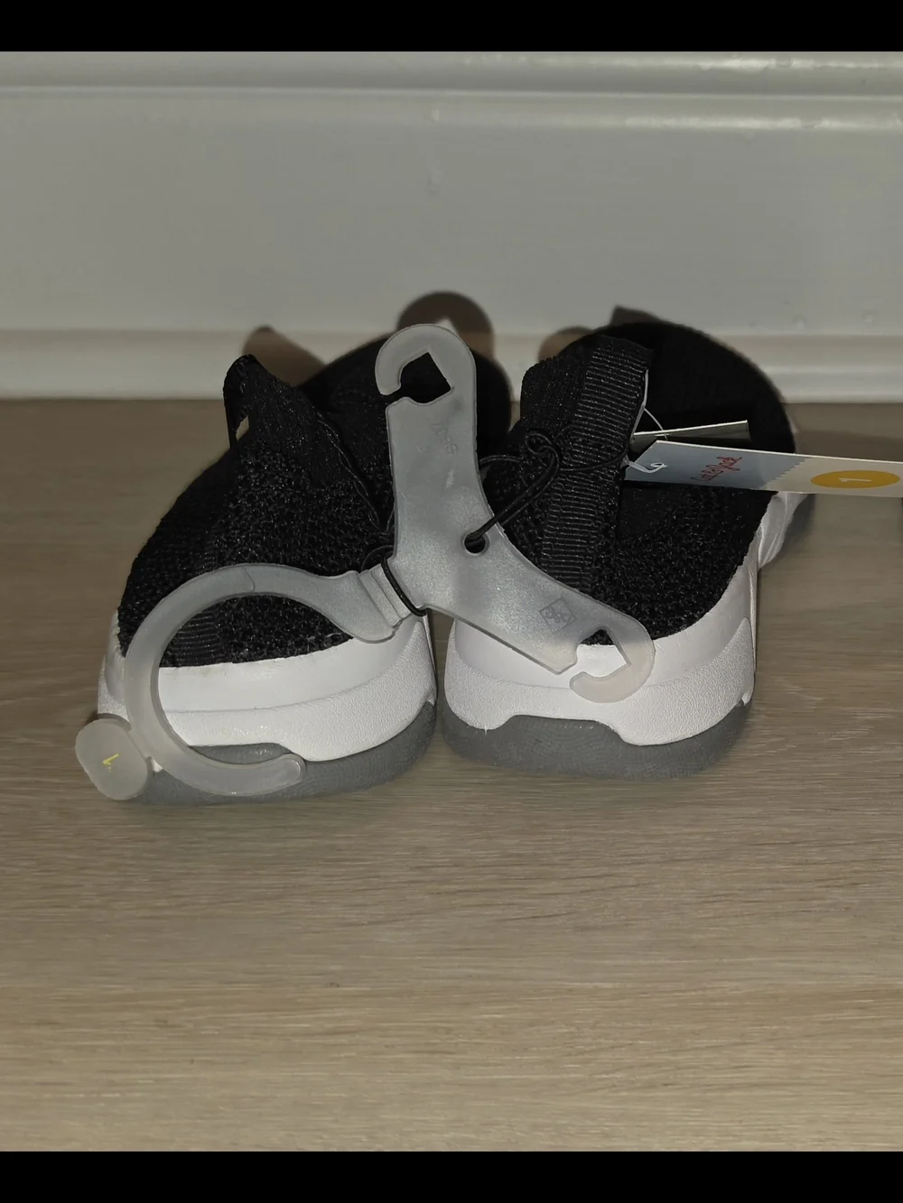 Boy's Slip-On Knit Sneakers - Black